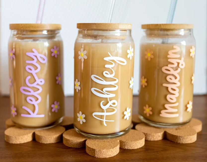 Personalized Daisy Can Glass