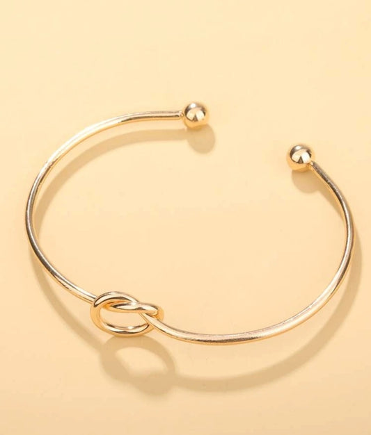 Knot Bracelet