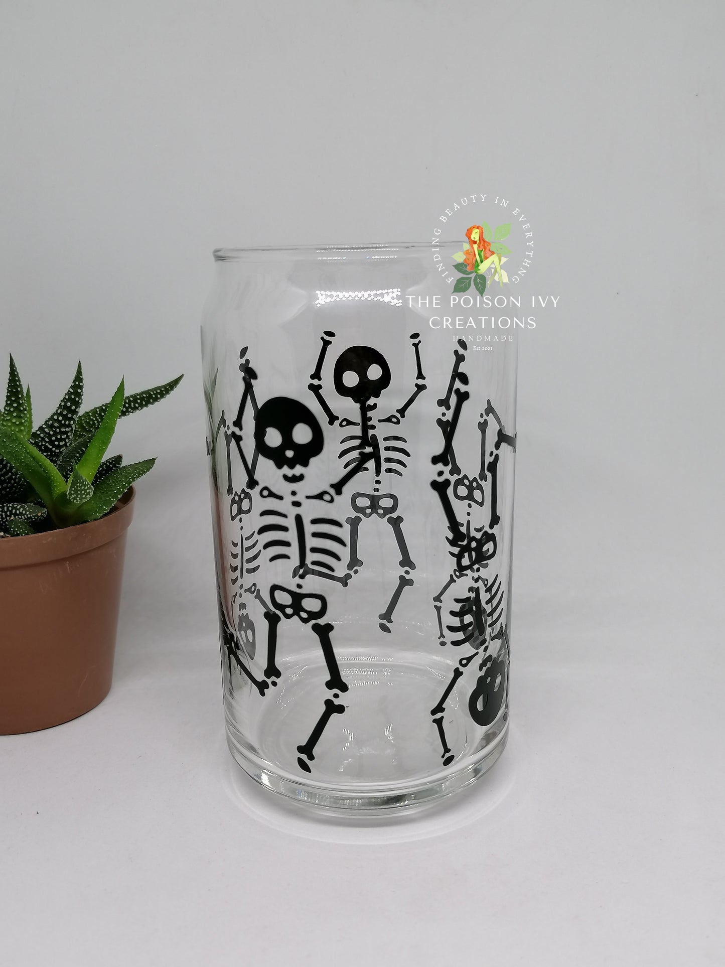 Dancing Skeleton Can Glass