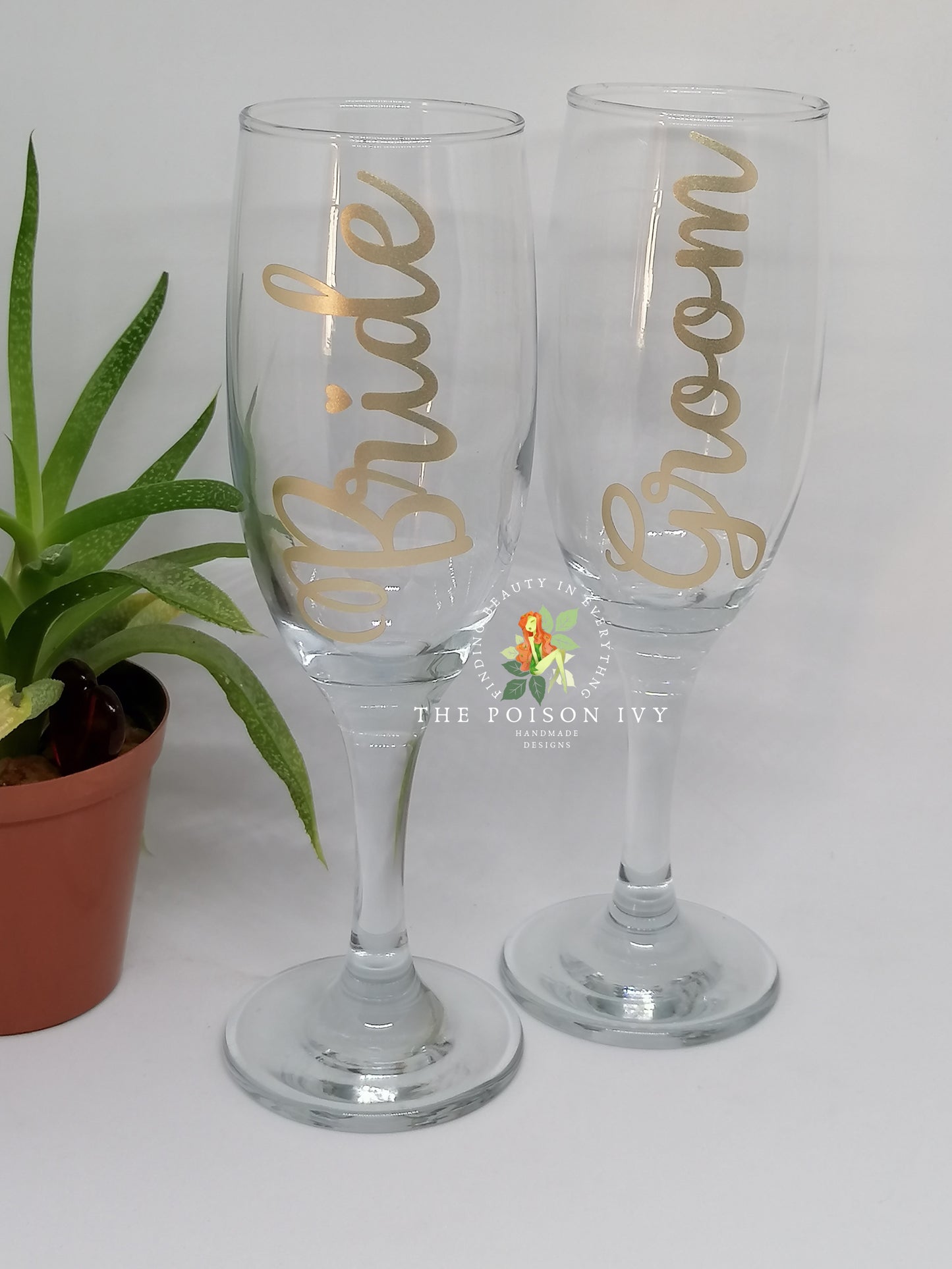 Bride & Groom Champagne Flutes